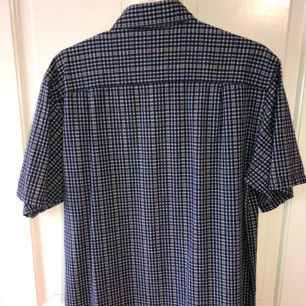 Van Heusen button up - Picture 3 of 3